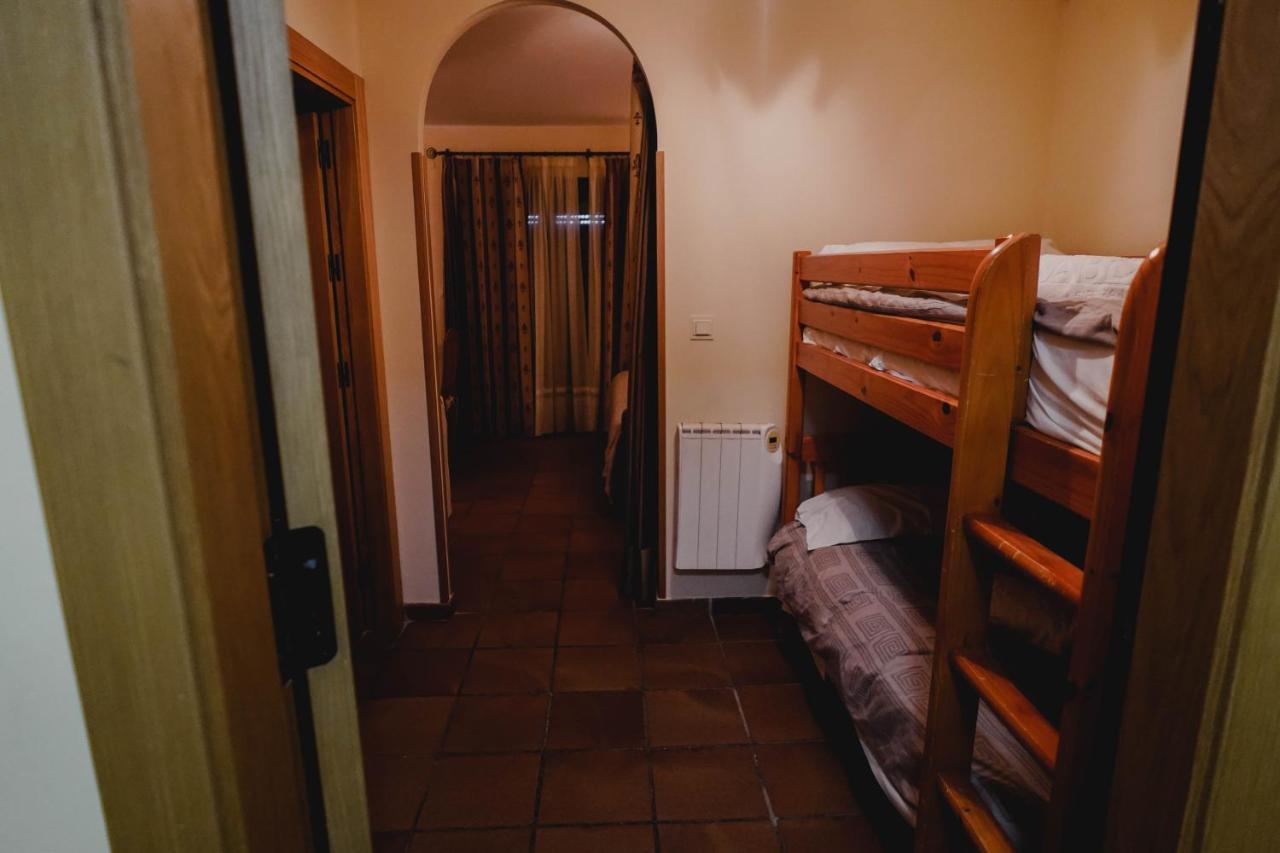 סיירה נבדה Apartamentos Boabdil מראה חיצוני תמונה