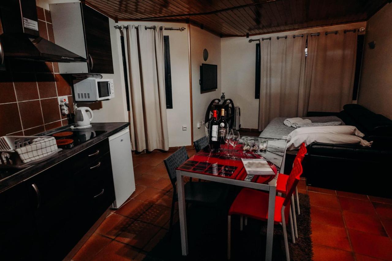 סיירה נבדה Apartamentos Boabdil מראה חיצוני תמונה