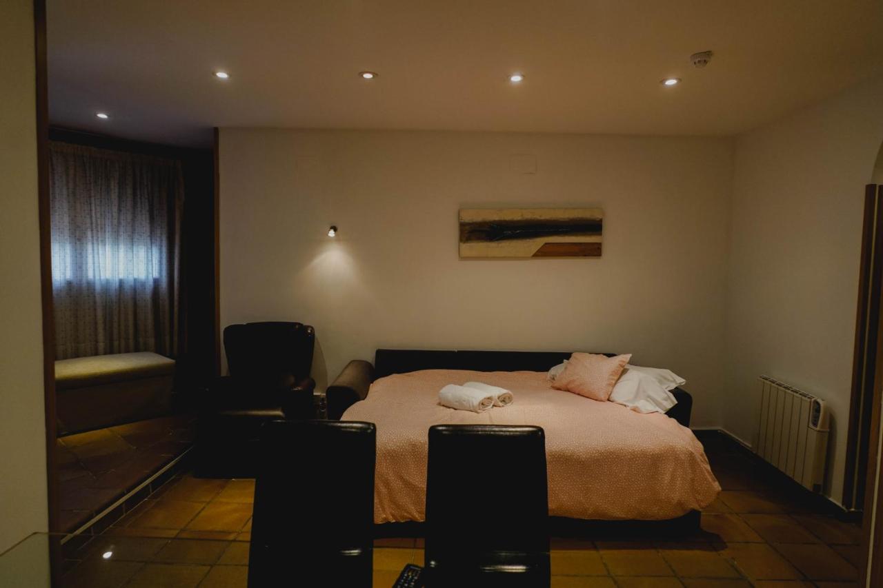 סיירה נבדה Apartamentos Boabdil מראה חיצוני תמונה