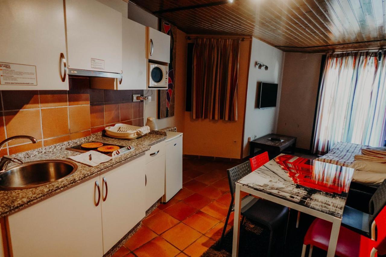 סיירה נבדה Apartamentos Boabdil מראה חיצוני תמונה