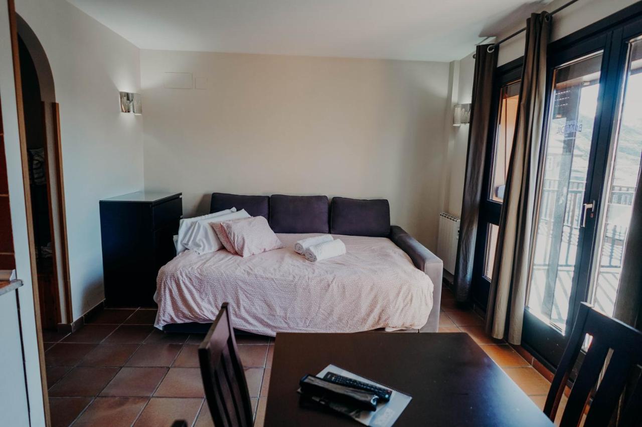סיירה נבדה Apartamentos Boabdil מראה חיצוני תמונה
