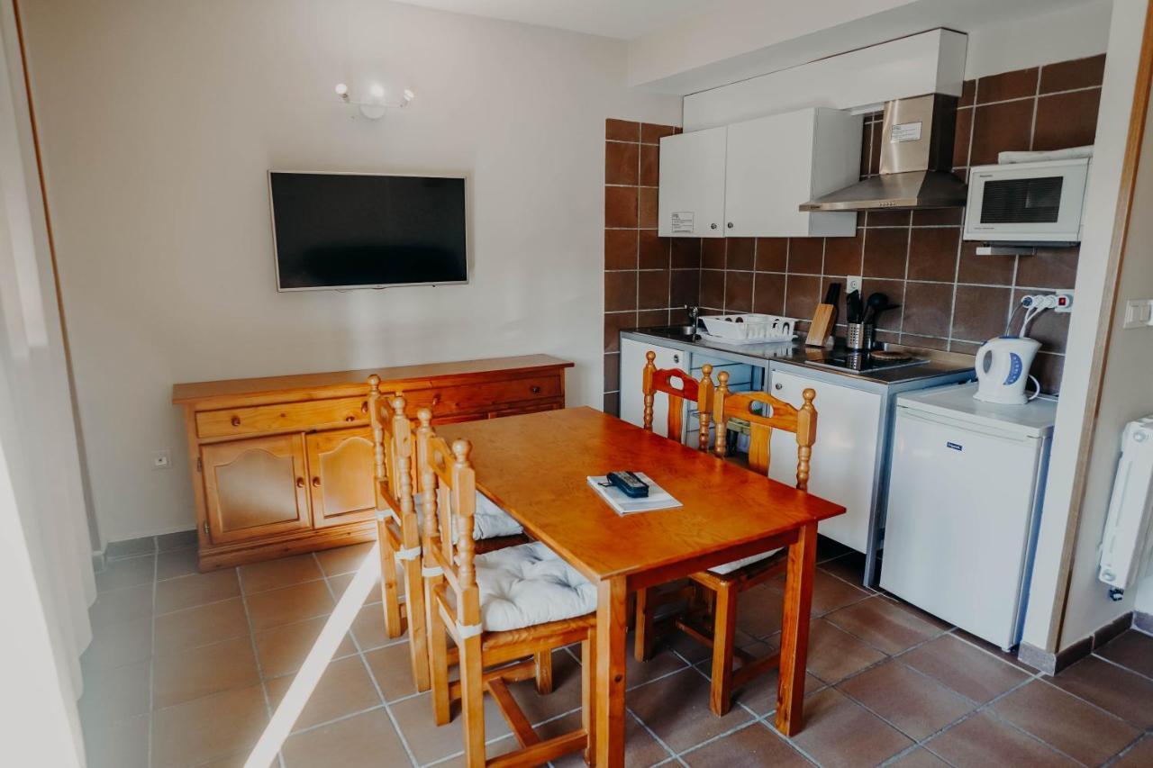 סיירה נבדה Apartamentos Boabdil מראה חיצוני תמונה